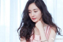 懂瓜瓜爆料娱乐圈又爆大瓜85后女星组织“肉体交易”爆出的线索直指杨幂
